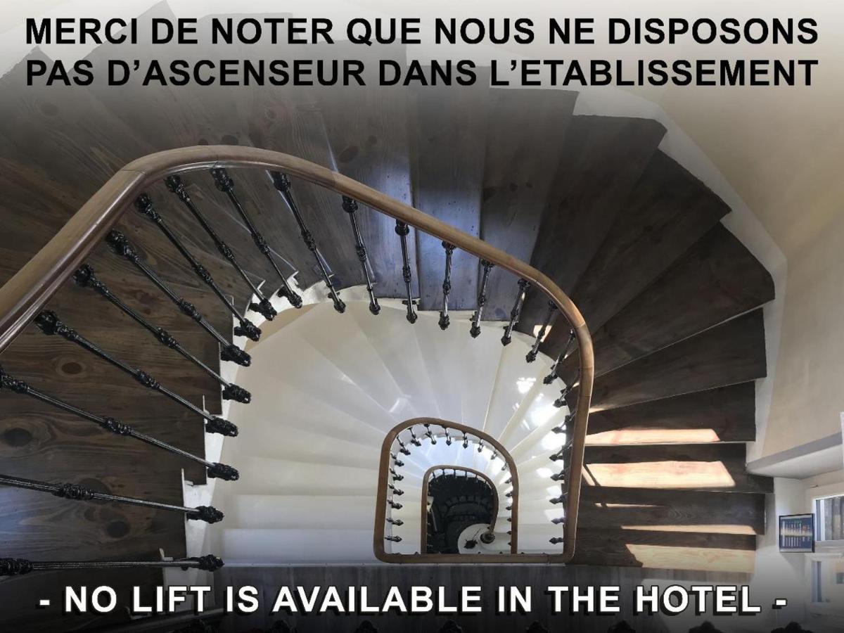 Le Grand Hotel Mont Dore Bagian luar foto