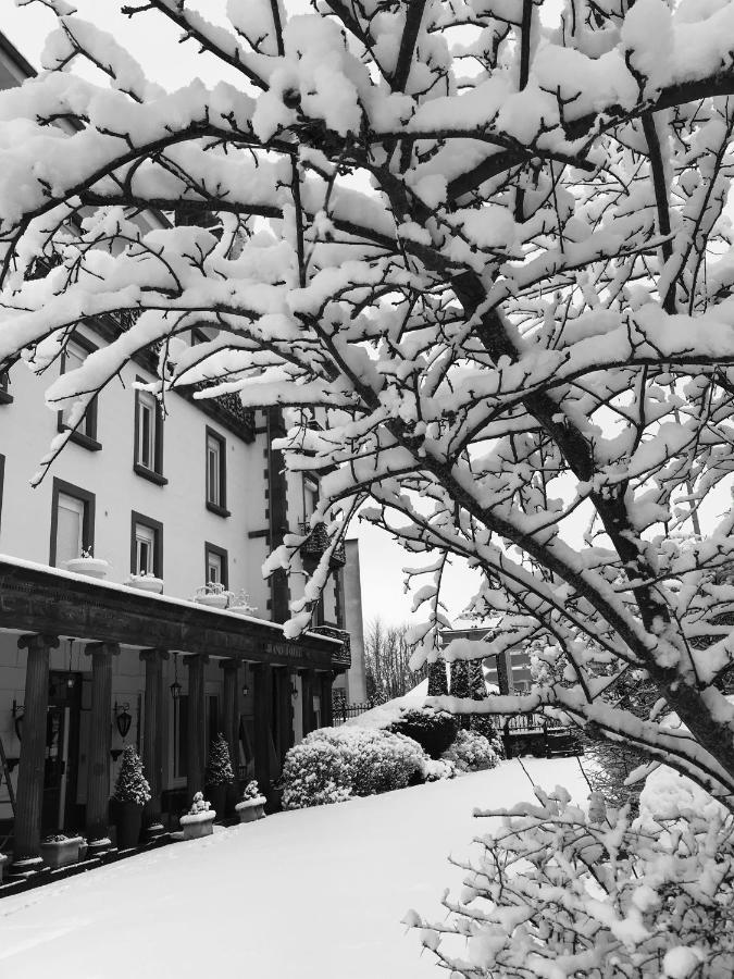 Le Grand Hotel Mont Dore Bagian luar foto