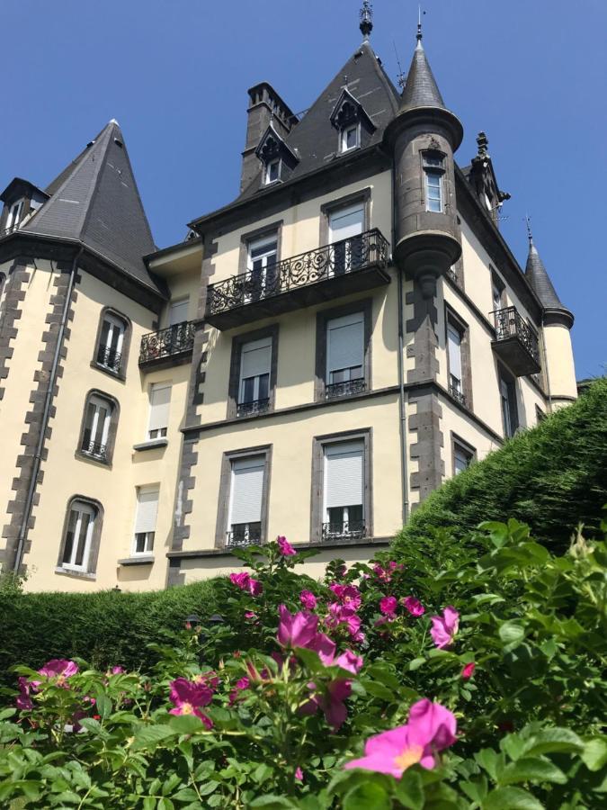 Le Grand Hotel Mont Dore Bagian luar foto