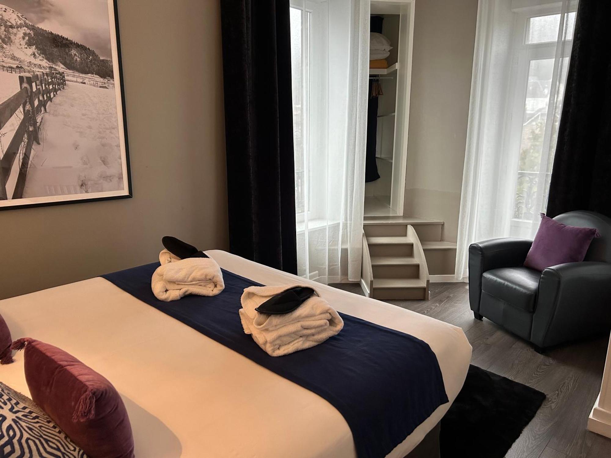 Le Grand Hotel Mont Dore Bagian luar foto